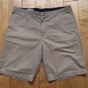 Men’s Volcom shorts tan size 40